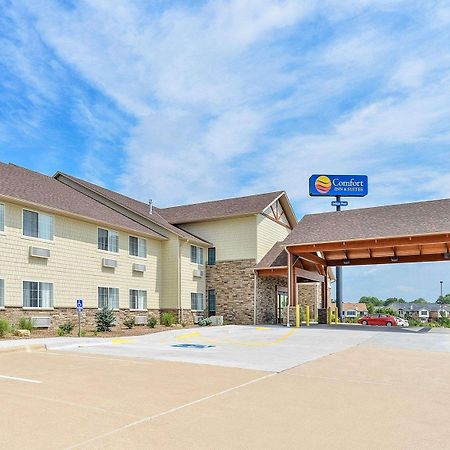 Comfort Inn & Suites Riverview Near Davenport And I-80 Le Claire Exteriör bild