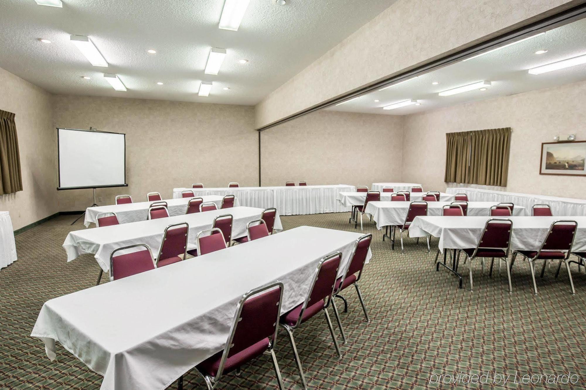Comfort Inn & Suites Riverview Near Davenport And I-80 Le Claire Exteriör bild
